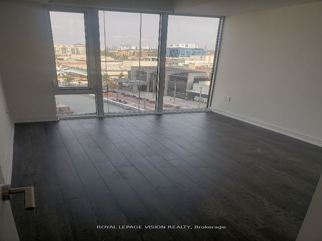 515 - 50 O'neill Rd