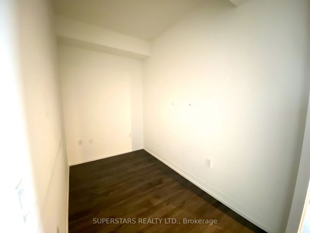 2412 - 251 Jarvis St