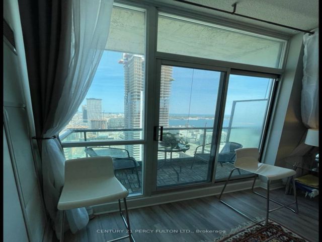 3407 - 16 Yonge St