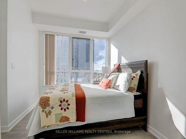 LPH03 - 181 Huron St