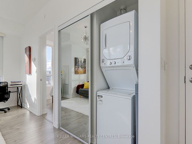 LPH03 - 181 Huron St