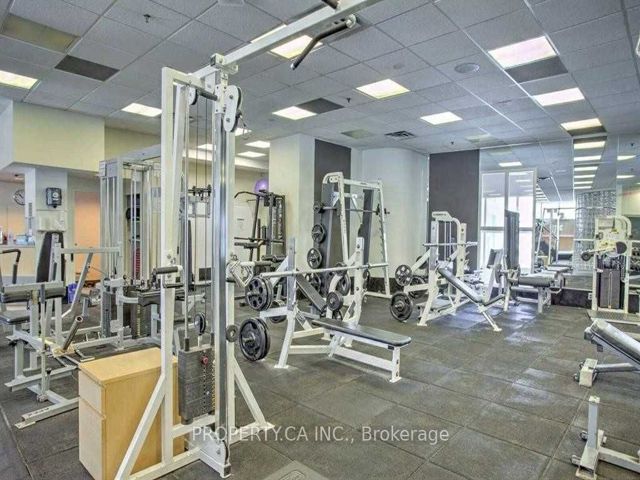 503 - 77 Harbour Sq