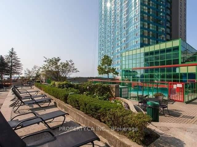 503 - 77 Harbour Sq