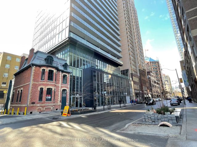 2410 - 15 Grenville St