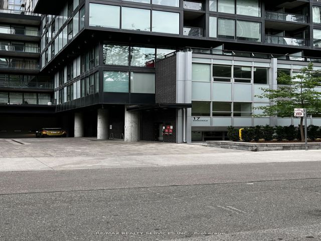 408 - 17 Dundonald St