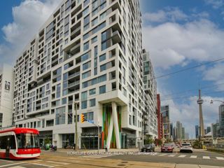 516W - 27 Bathurst St