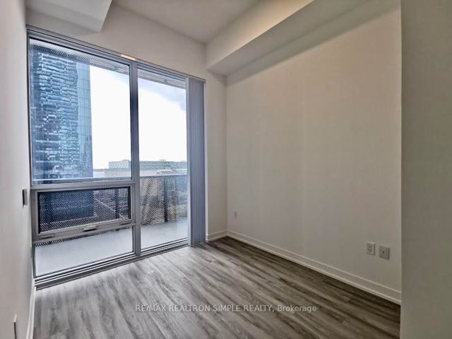 1507 - 55 Cooper St