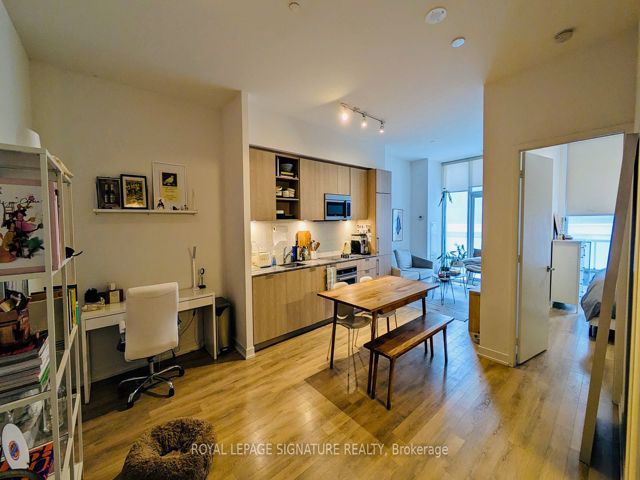 201 - 50 Ordnanace St