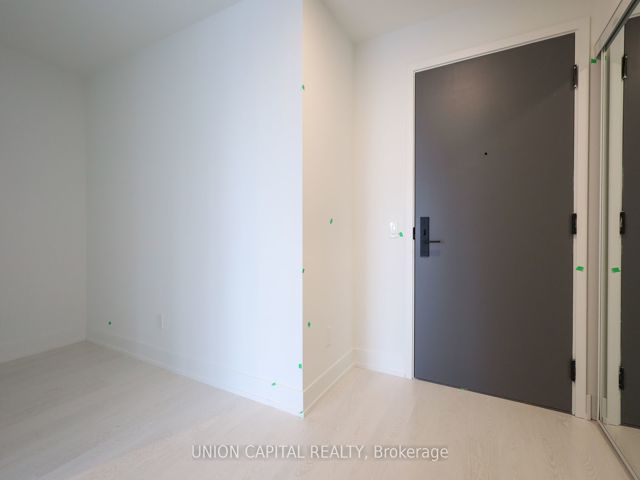 2408 - 308 Jarvis St