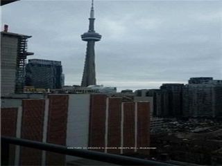 1808 - 438 King St W