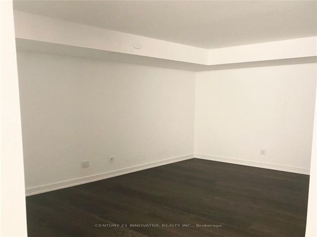 409 - 120 Varna Dr