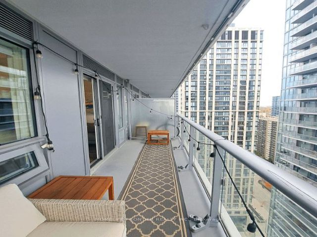 2902 - 195 Redpath Ave