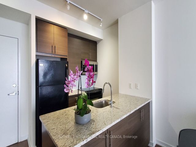 2411 - 70 Forest Manor Rd