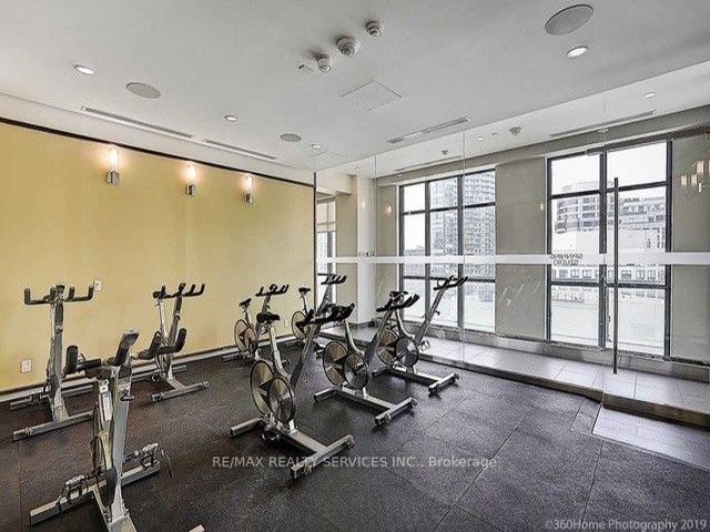 1608 - 300 Front St W