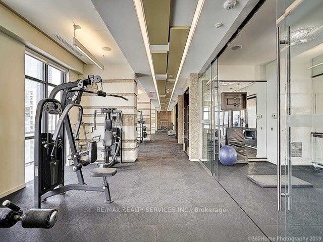1608 - 300 Front St W