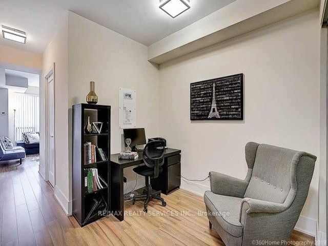 1608 - 300 Front St W