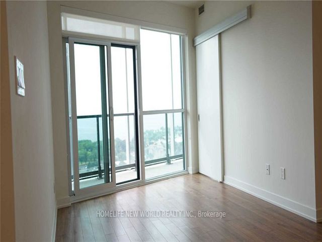 2002 - 30 Ordnance St