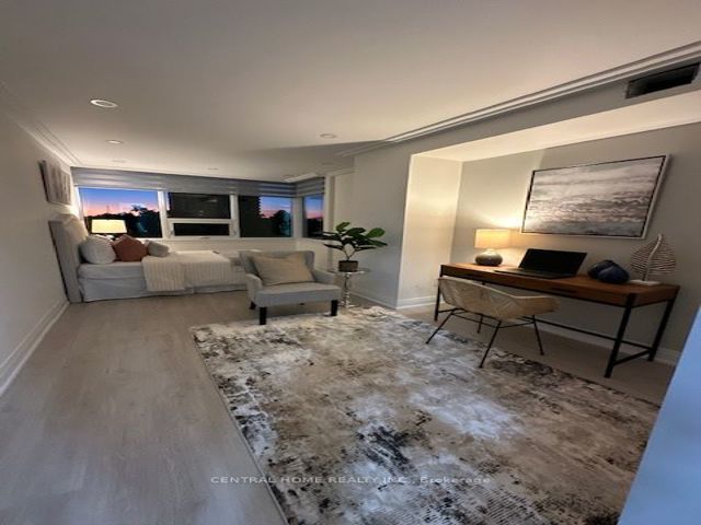 605 - 55 Skymark Dr