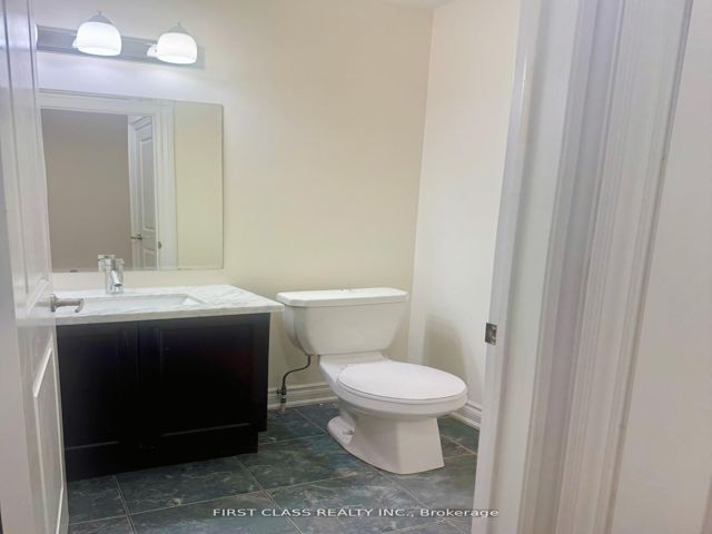 9 - 60 Hargrave Lane
