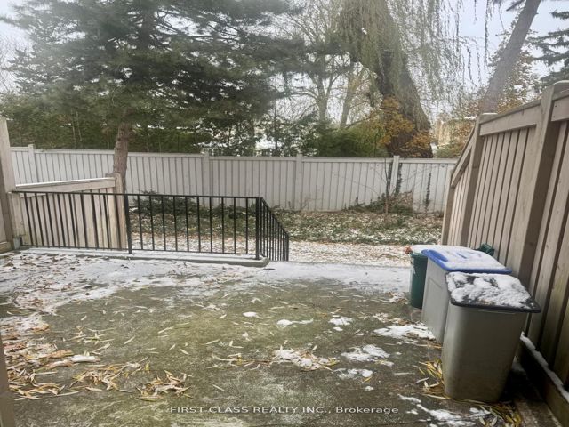 9 - 60 Hargrave Lane