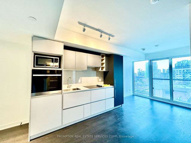 616 - 319 Jarvis St S