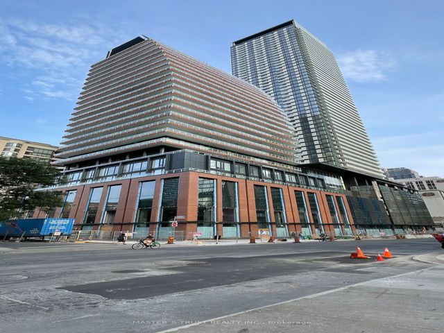 4904 - 501 Yonge St N