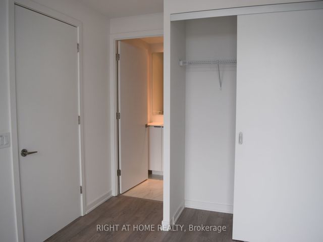 1207 - 50 Power St N