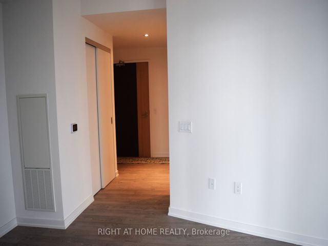 1207 - 50 Power St N