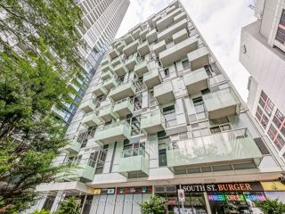 922 - 20 John St
