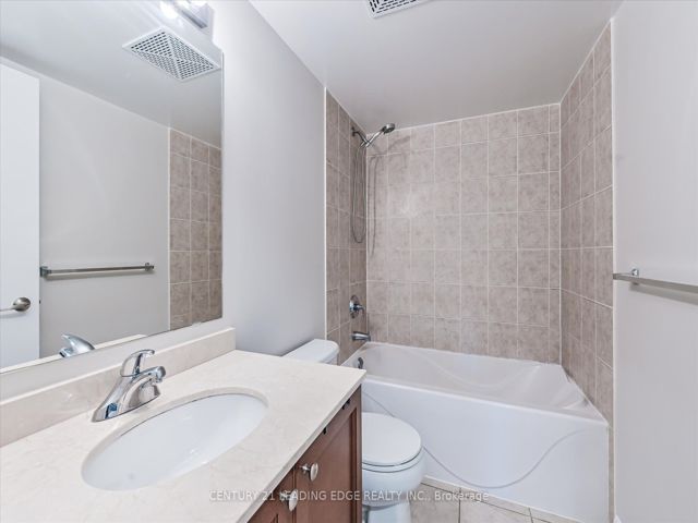 653 - 525 Wilson Ave