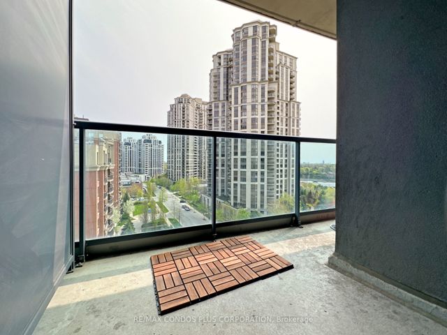 1112 - 30 Harrison Garden Blvd