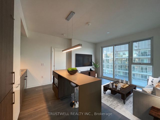 3513 - 15 Lower Jarvis St