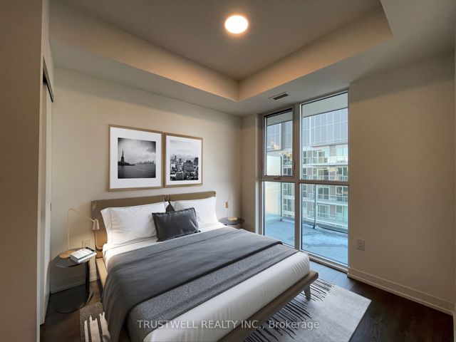 3513 - 15 Lower Jarvis St