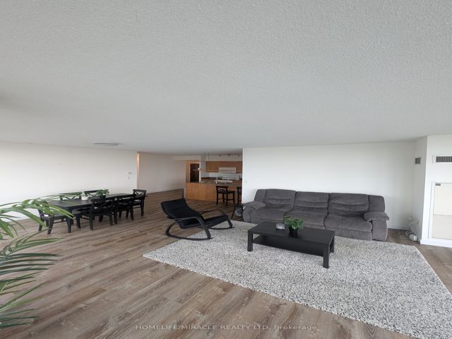 4312 - 35 Mariner Terr