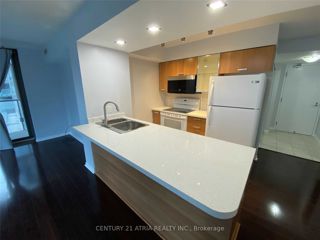 402 - 38 Grenville St