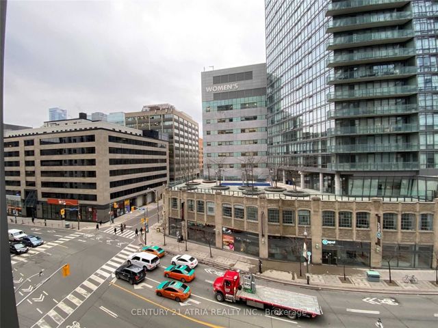 402 - 38 Grenville St