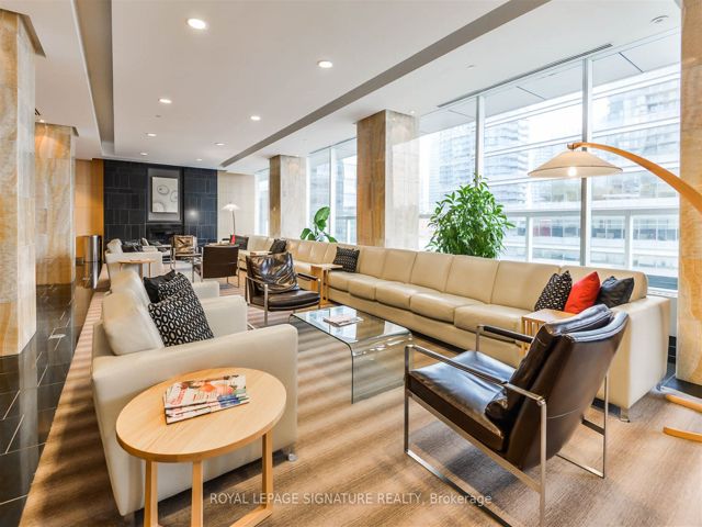 3007 - 55 Bremner Blvd