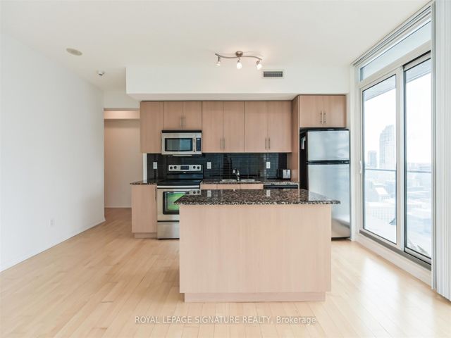 3007 - 55 Bremner Blvd