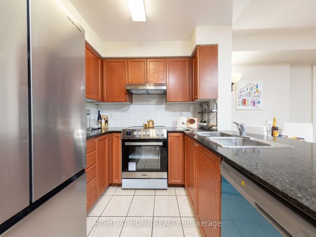 709 - 5508 Yonge St