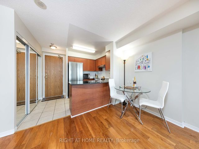 709 - 5508 Yonge St