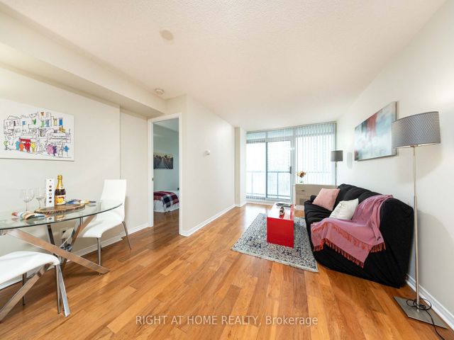 709 - 5508 Yonge St
