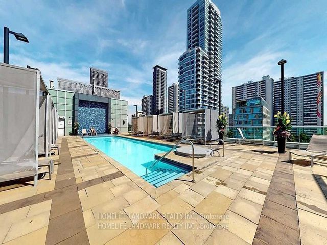 902 - 120 Homewood Ave