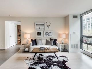 304 - 33 Lombard St