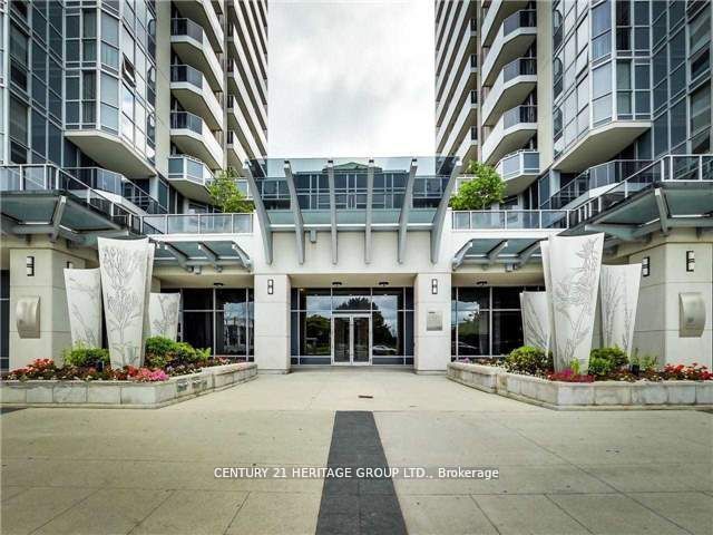 2105 - 5793 Yonge St