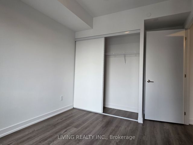 442 - 28 Eastern Ave