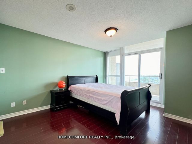 2807 - 18 Spring Garden Ave