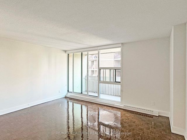 514 - 33 Isabella St