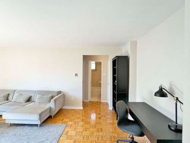 708 - 55 Isabella St