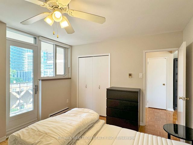 708 - 55 Isabella St