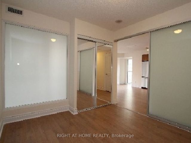 812 - 28 Ted Rogers Way